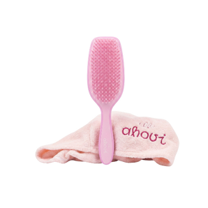 Pack Accessoires premium I Brosse démêlante + Serviette microfibre